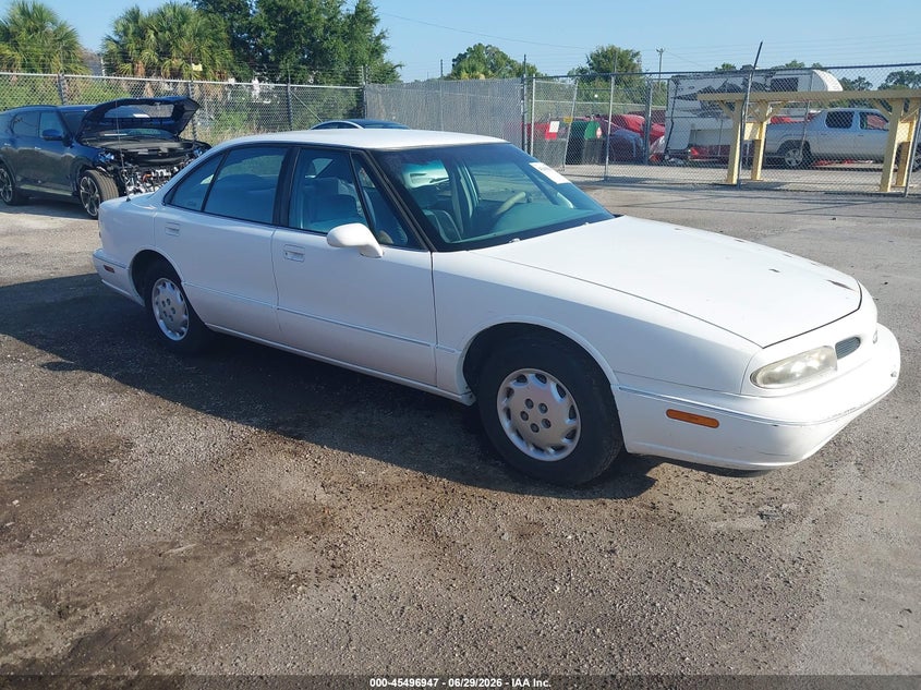 1997 Oldsmobile .88 VIN 1G3HN52K4V4855378 — IAAI salvage auction photo