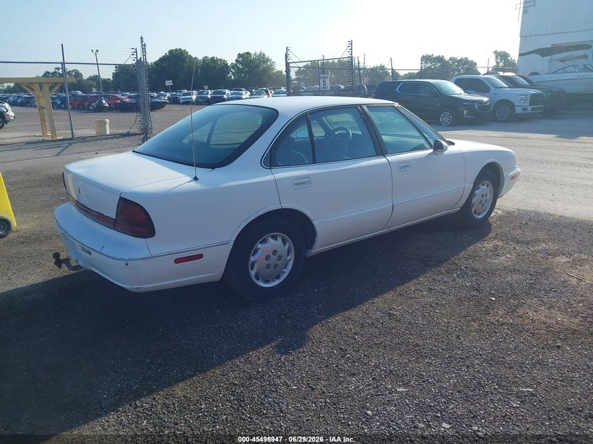 1997 Oldsmobile .88 VIN 1G3HN52K4V4855378 IAAI salvage auction — MECHANICAL, Clear (Florida), sold $25 on 2026-07-08 (photo 4)