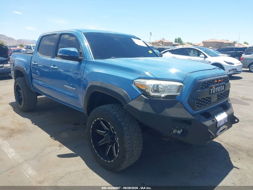 2019 Toyota Tacoma VIN 3TMCZ5AN4KM195708 — IAAI salvage auction photo