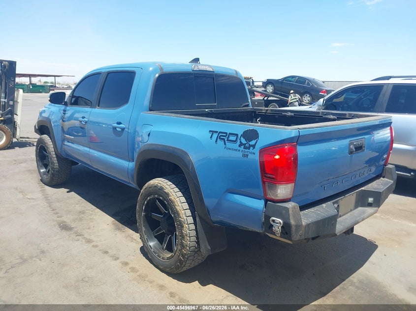 2019 Toyota Tacoma VIN 3TMCZ5AN4KM195708 IAAI salvage auction — RIGHT FRONT, Salvage (Arizona), sold $12,700 on 2026-08-01 (photo 3)