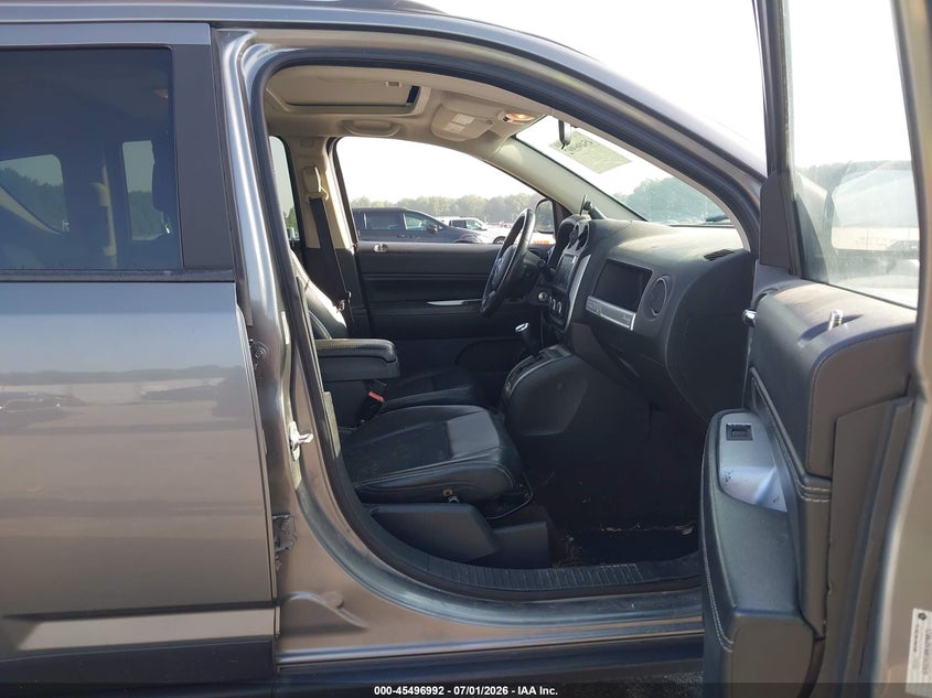 2014 Jeep Compass VIN 1C4NJDEB8ED632829 IAAI salvage auction — REAR END, Clear (Indiana), sold $1,050 on 2026-07-25 (photo 5)