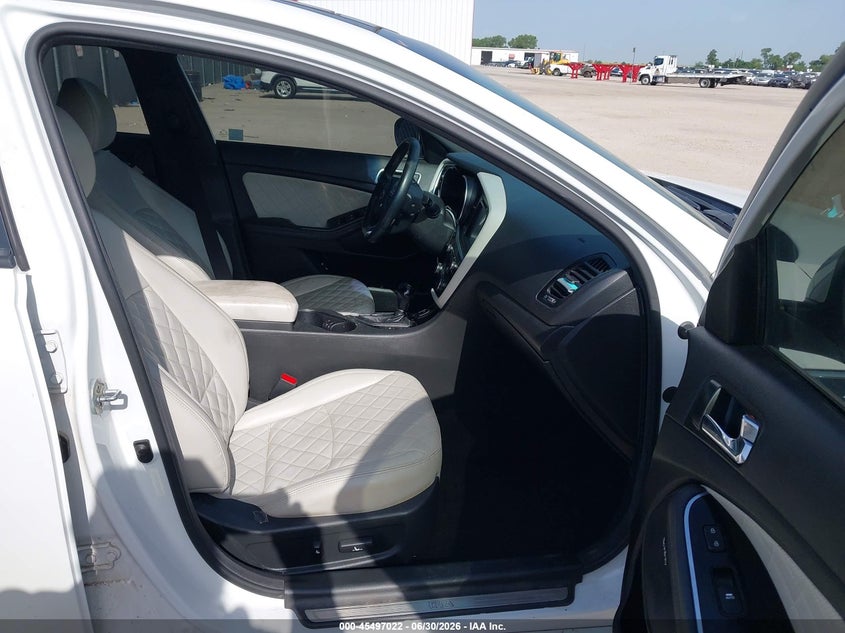 2015 Kia Optima VIN 5XXGR4A63FG404335 IAAI salvage auction — NORMAL WEAR, Original (Texas), sold $1,900 on 2026-07-21 (photo 5)