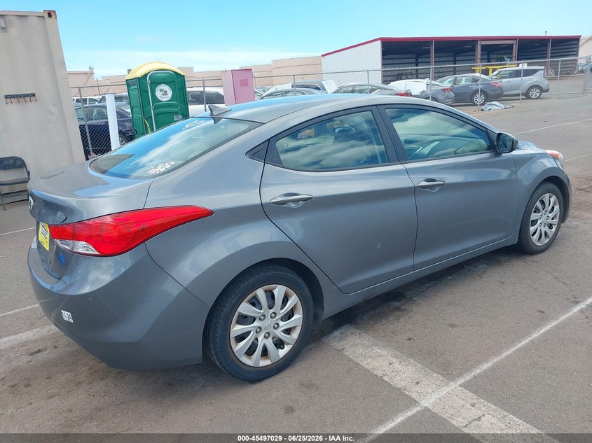 2012 Hyundai Elantra VIN 5NPDH4AE9CH119233 IAAI salvage auction — NORMAL WEAR, Clear (Hawaii), sold $125 on 2026-07-21 (photo 4)