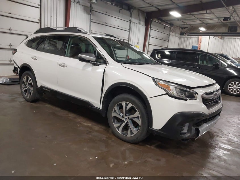 2022 Subaru Outback VIN 4S4BTAPC0N3164212 IAAI salvage auction — FRONT & REAR, Salvage Title, sold $6,100 on 2026-08-03 (photo 1)
