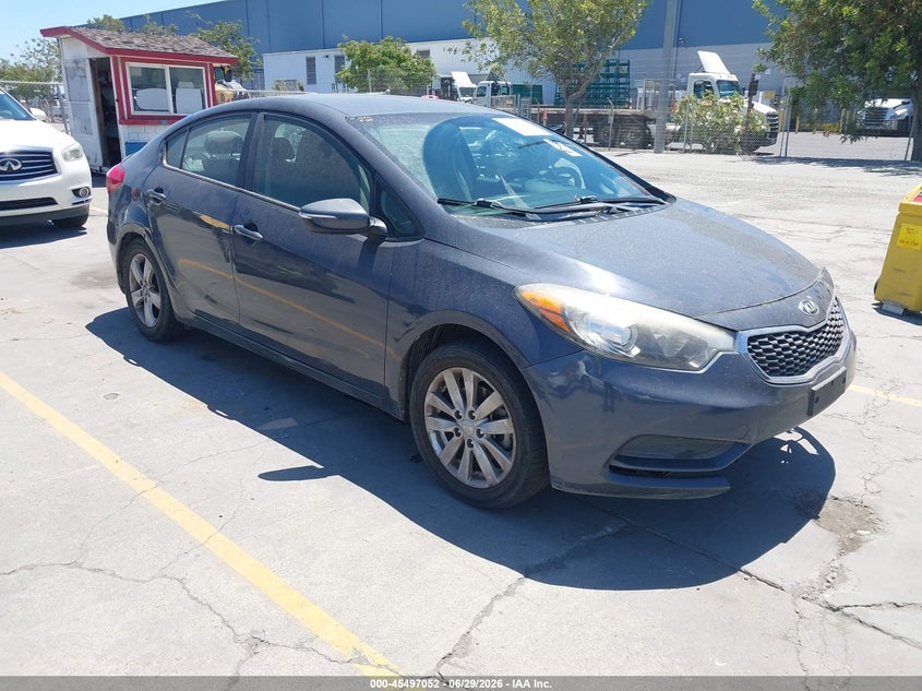 2016 Kia Forte VIN KNAFX4A66G5488851 IAAI salvage auction — LEFT FRONT, Salvage (California), sold $1,300 on 2026-07-13 (photo 1)