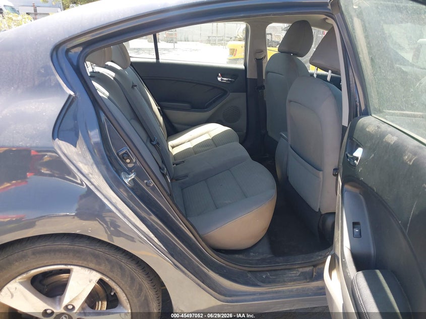 2016 Kia Forte VIN KNAFX4A66G5488851 IAAI salvage auction — LEFT FRONT, Salvage (California), sold $1,300 on 2026-07-13 (photo 8)