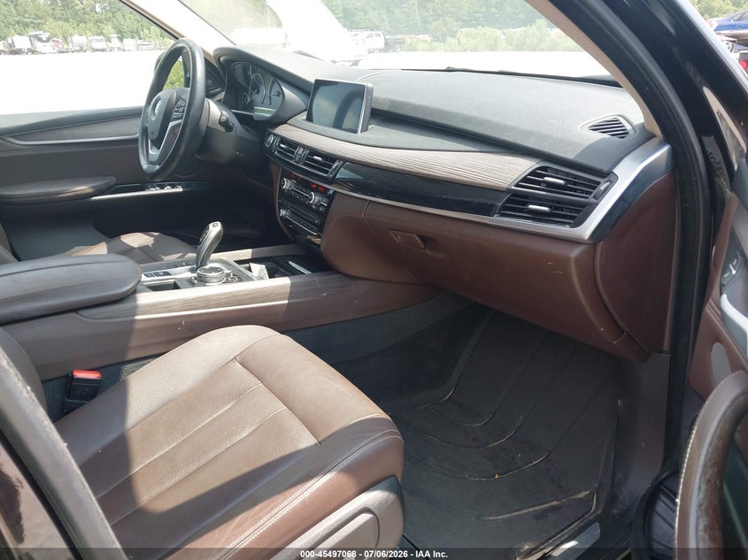 2016 BMW X5 VIN 5UXKR0C57G0P24069 IAAI salvage auction — RIGHT SIDE, Salvage (North Carolina), sold $4,650 on 2026-07-28 (photo 5)