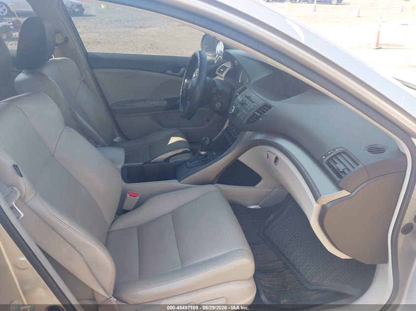 2009 Acura Tsx VIN JH4CU26699C033789 IAAI salvage auction — NORMAL WEAR, Clear (New York), sold $450 on 2026-07-28 (photo 5)