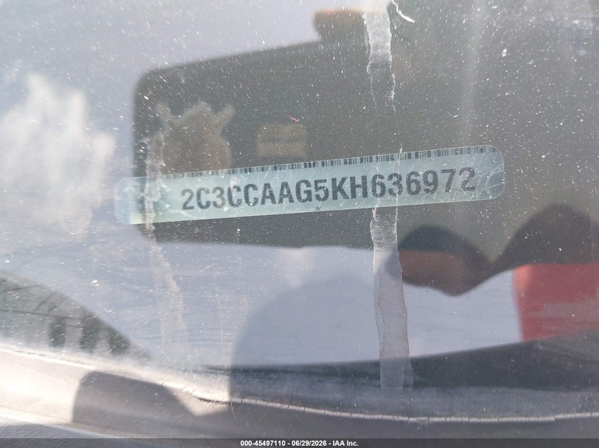 2019 Chrysler 300 VIN 2C3CCAAG5KH636972 IAAI salvage auction — NORMAL WEAR, Original (Texas), sold $4,450 on 2026-07-09 (photo 9)