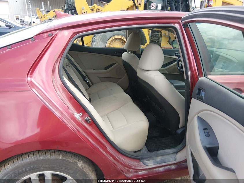 2013 Kia Optima VIN 5XXGM4A71DG219933 IAAI salvage auction — NORMAL WEAR, Clear-Dealer Only (West Virginia), sold $200 on 2026-07-30 (photo 8)