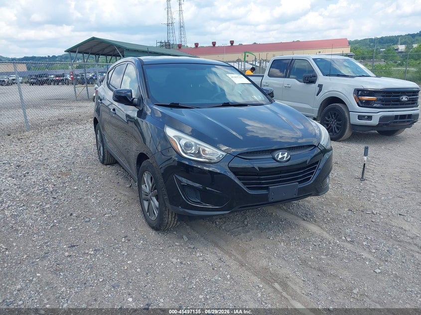 2015 Hyundai Tucson VIN KM8JTCAF9FU990272 IAAI salvage auction — LEFT FRONT, Salvage (Pennsylvania), sold $2,300 on 2026-07-21 (photo 1)