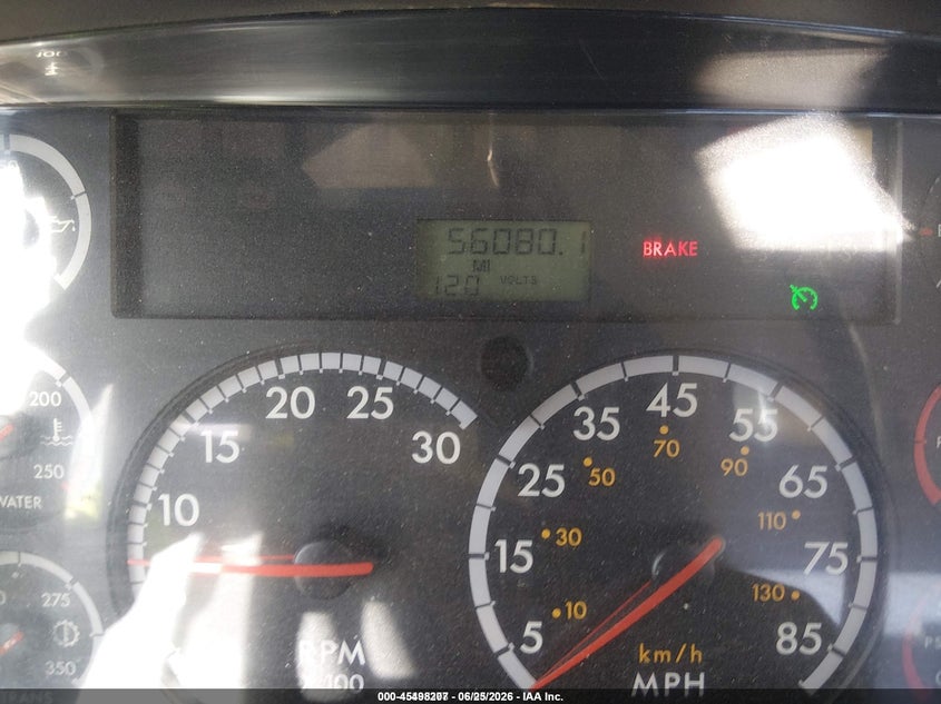 2014 Freightliner M2 106 VIN 1FVACXDT6EHFX1372 IAAI salvage auction — NORMAL WEAR, Sf97 (Nevada), sold $525 on 2026-07-30 (photo 7)