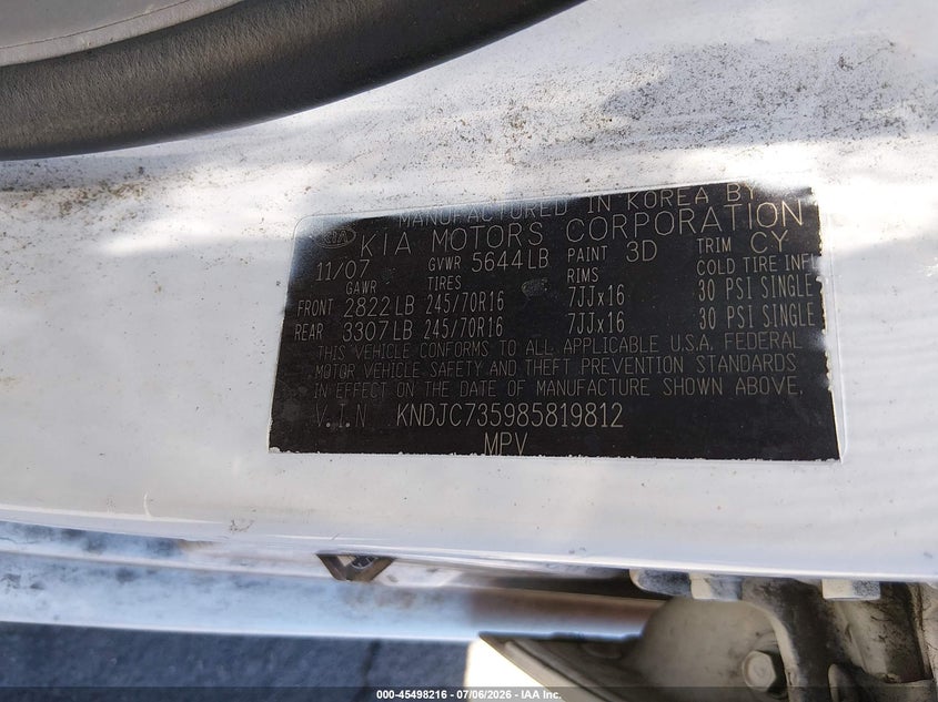 2008 Kia Sorento VIN KNDJC735985819812 IAAI salvage auction — SIDE, Salvage (California), sold $575 on 2026-07-16 (photo 9)