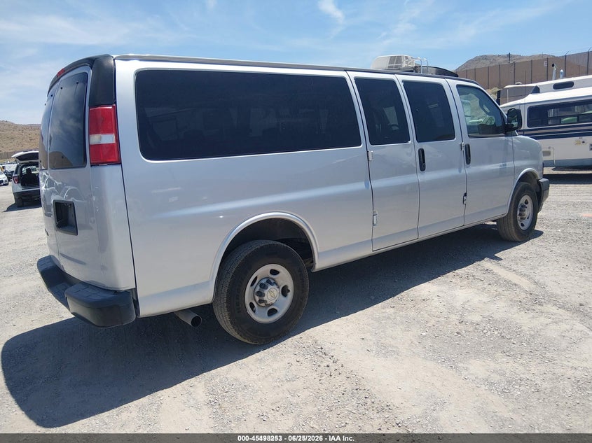 2020 Chevrolet Express 2500 VIN 1GAZGNFP7L1237547 IAAI salvage auction — NORMAL WEAR, Sf97 (Nevada), sold $13,100 on 2026-07-30 (photo 4)