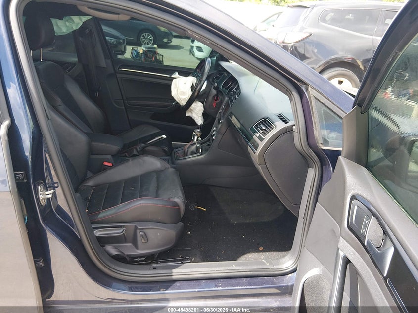 2017 Volkswagen Golf gti VIN 3VW547AU6HM072752 IAAI salvage auction — NORMAL WEAR, Original (Texas), sold $2,225 on 2026-07-10 (photo 5)