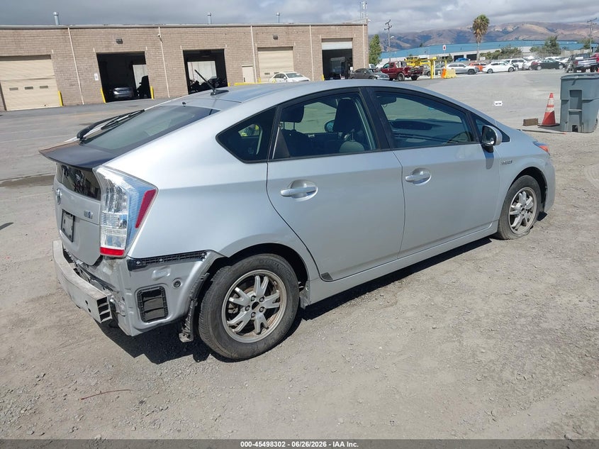 2011 Toyota Prius VIN JTDKN3DU5B0276749 IAAI salvage auction — REAR END, Salvage (California), sold $1,050 on 2026-07-29 (photo 4)