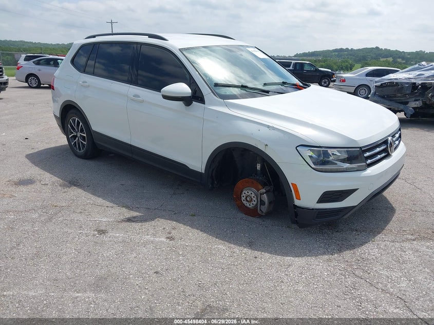 2021 Volkswagen Tiguan VIN 3VV0B7AX5MM155985 IAAI salvage auction — NORMAL WEAR, Salvage Title, sold $4,700 on 2026-08-27 (photo 1)