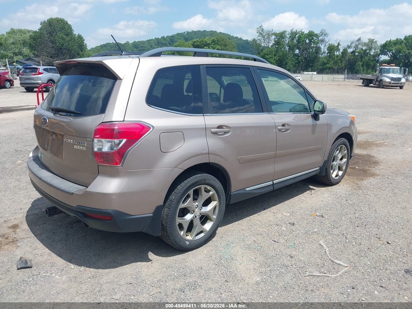 2015 Subaru Forester VIN JF2SJAUC4FH806841 IAAI salvage auction — NORMAL WEAR, Original (Ohio), sold $375 on 2026-07-06 (photo 4)