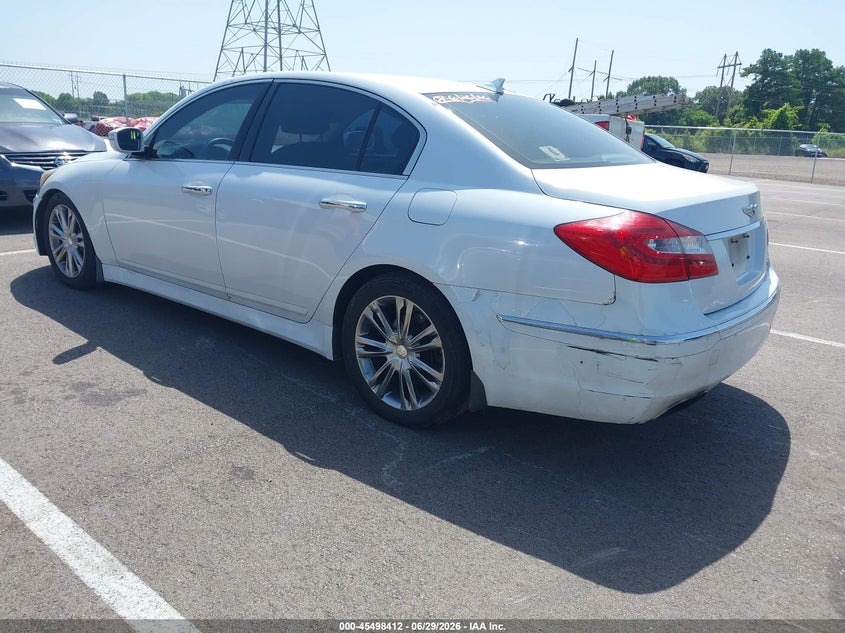 2014 Hyundai Genesis VIN KMHGC4DD9EU259351 IAAI salvage auction — NORMAL WEAR, Clear (Tennessee), sold $450 on 2026-07-28 (photo 3)