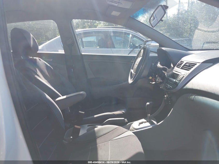 2015 Hyundai Accent VIN KMHCT5AE8FU213545 IAAI salvage auction — NORMAL WEAR, Repossession Paperwork (Georgia), sold $225 on 2026-07-21 (photo 5)