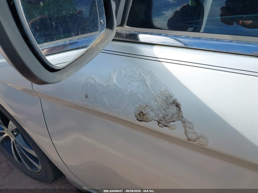 2012 Chrysler 200 VIN 1C3CCBBG6CN297734 IAAI salvage auction — NORMAL WEAR, Bill Of Sale (Hawaii), sold $275 on 2026-08-18 (photo 6)
