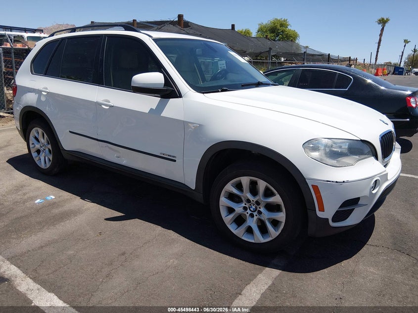 2013 BMW X5 VIN 5UXZV4C5XD0E06561 IAAI salvage auction — NORMAL WEAR, Clear (Arizona), sold $1,650 on 2026-07-31 (photo 1)