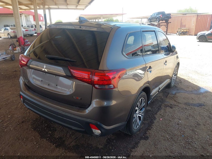2018 Mitsubishi Outlander VIN JA4AD2A3XJZ001595 IAAI salvage auction — NORMAL WEAR, Clear (Arizona), sold $25 on 2026-07-28 (photo 4)