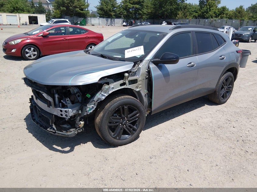 2025 Chevrolet Trax VIN KL77LKEP8SC138942 IAAI salvage auction — FRONT END, Clear (New Jersey), sold $11,400 on 2026-07-14 (photo 2)