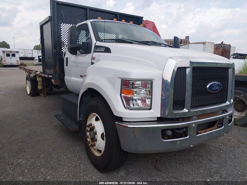 2017 Ford F-750 VIN 1FDXF7DE1HDB11054 — IAAI salvage auction photo