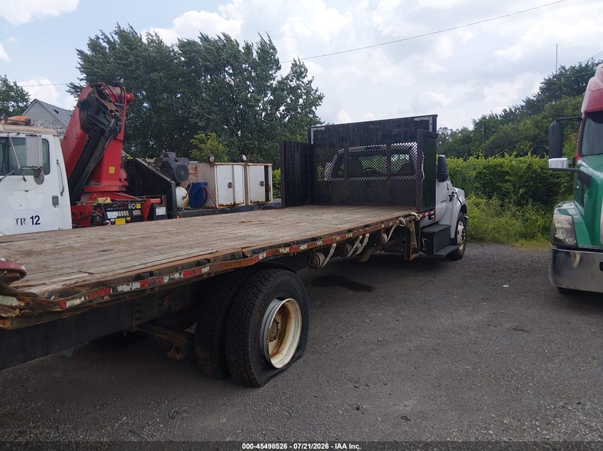 2017 Ford F-750 VIN 1FDXF7DE1HDB11054 IAAI salvage auction — NORMAL WEAR, Clear (Michigan), sold $7,850 on 2026-08-06 (photo 4)