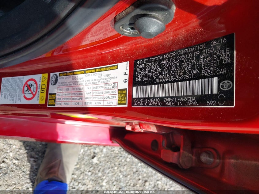 2017 Toyota Prius VIN JTDKARFU6H3527801 IAAI salvage auction — SIDE, Salvage Title, sold $2,850 on 2026-07-30 (photo 9)