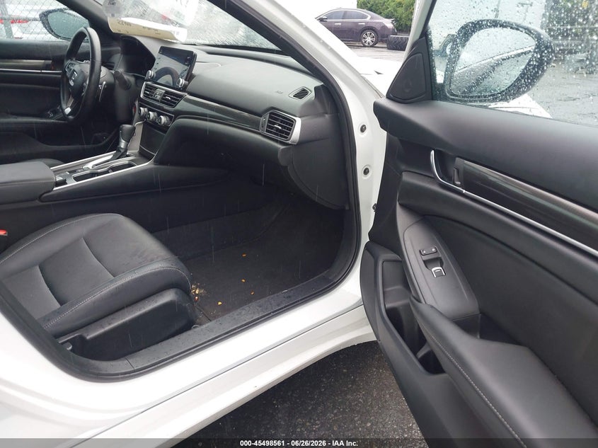 2022 Honda Accord VIN 1HGCV1F36NA106574 IAAI salvage auction — NORMAL WEAR, Salvage Rebuilt (North Carolina), sold $8,350 on 2026-07-29 (photo 5)