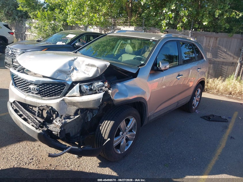 2013 Kia Sorento VIN 5XYKUDA28DG349671 IAAI salvage auction — NORMAL WEAR, Clear (Colorado), sold $1,400 on 2026-07-07 (photo 2)