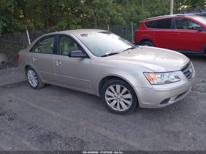 2010 Hyundai Sonata VIN 5NPET4AC2AH658453 IAAI salvage auction — FRONT END, Parts Only Bos (Maryland), sold $325 on 2026-07-15 (photo 1)