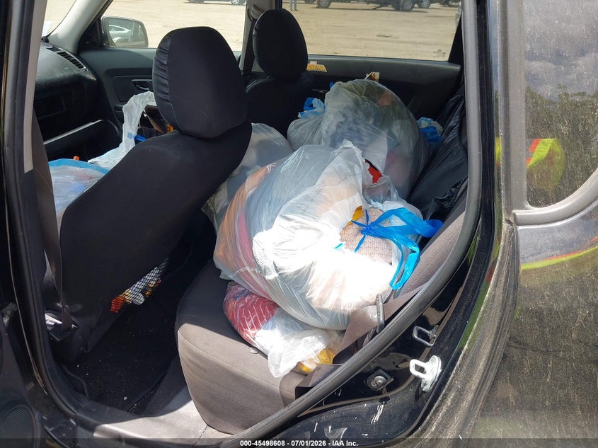 2013 Kia Soul VIN KNDJT2A59D7613586 IAAI salvage auction — ALL OVER, Parts Only Bos (Maryland), sold $300 on 2026-07-08 (photo 8)