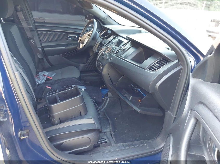 2013 Ford Police VIN 1FAHP2MK5DG227080 IAAI salvage auction — UNKNOWN, Parts Only Bos (Maryland), sold $400 on 2026-07-08 (photo 5)