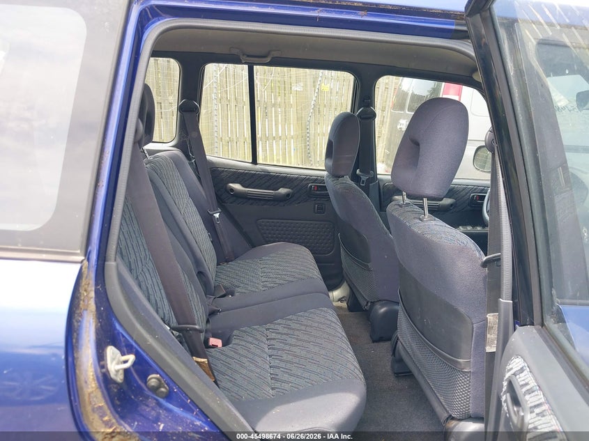 1998 Toyota Rav4 VIN JT3HP10V7W7106062 IAAI salvage auction — NORMAL WEAR, Clear (Virginia), sold $325 on 2026-07-13 (photo 8)