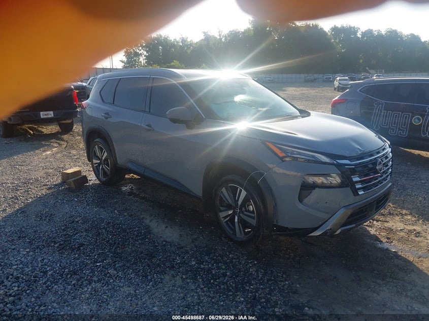 2025 Nissan Rogue VIN 5N1BT3CA8SC674531 — IAAI salvage auction photo
