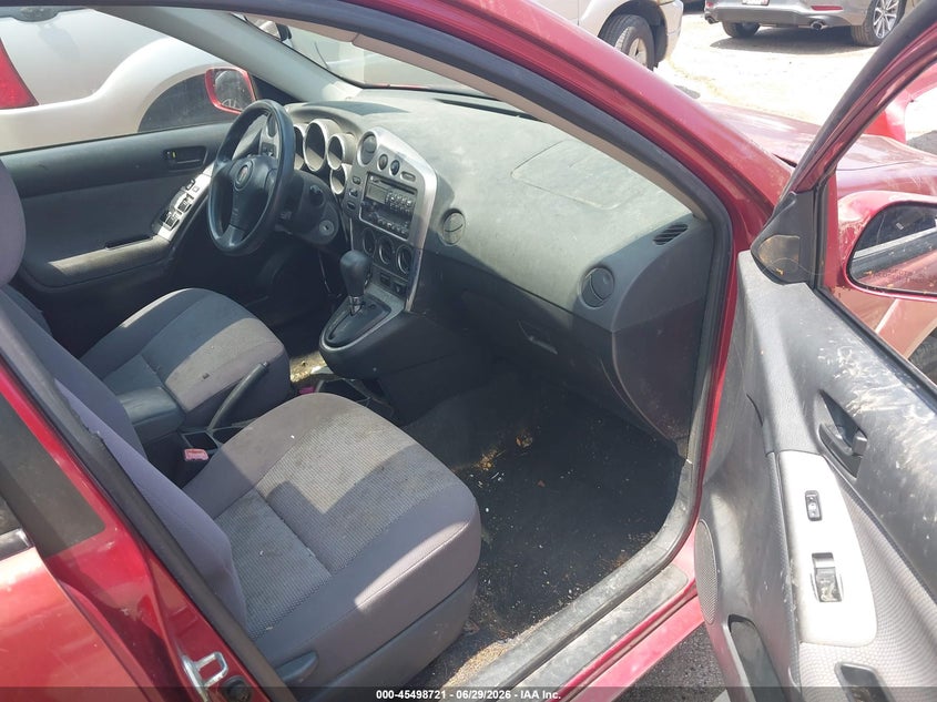 2005 Pontiac Vibe VIN 5Y2SL63815Z404335 IAAI salvage auction — REAR END, Salvage (Ohio), sold $25 on 2026-07-21 (photo 5)