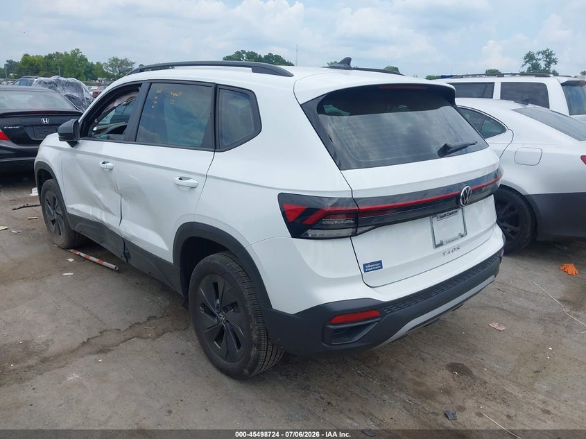 2025 Volkswagen Taos VIN 3VV5C7B2XSM024554 IAAI salvage auction — LEFT SIDE, Salvage Title, sold $7,850 on 2026-08-24 (photo 3)