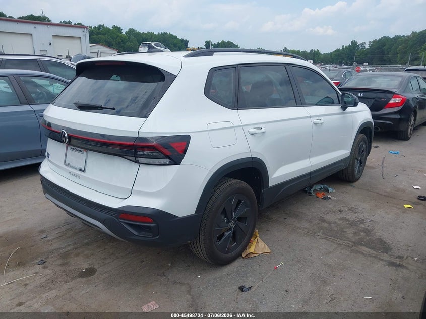 2025 Volkswagen Taos VIN 3VV5C7B2XSM024554 IAAI salvage auction — LEFT SIDE, Salvage Title, sold $7,850 on 2026-08-24 (photo 4)
