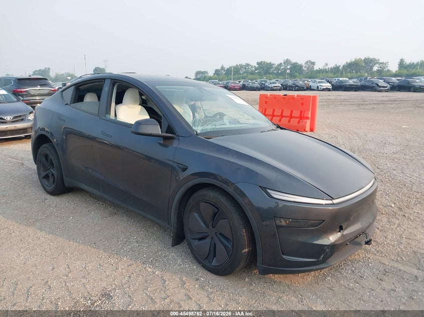 2026 Tesla Model y VIN 7SAYGDED6TF420260 IAAI salvage auction — SIDE, Salvage Title, sold $16,000 on 2026-09-02 (photo 1)
