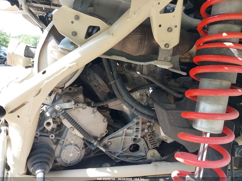 2021 Can-am/ brp Maverick VIN 3JBVNAV49MK005997 IAAI salvage auction — FRONT & REAR, Salvage Title, sold $9,800 on 2026-07-28 (photo 8)