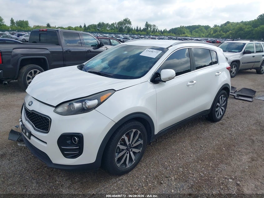 2019 Kia Sportage VIN KNDPN3AC7K7543978 IAAI salvage auction — RIGHT FRONT, Salvage (Illinois), sold $3,050 on 2026-08-01 (photo 2)