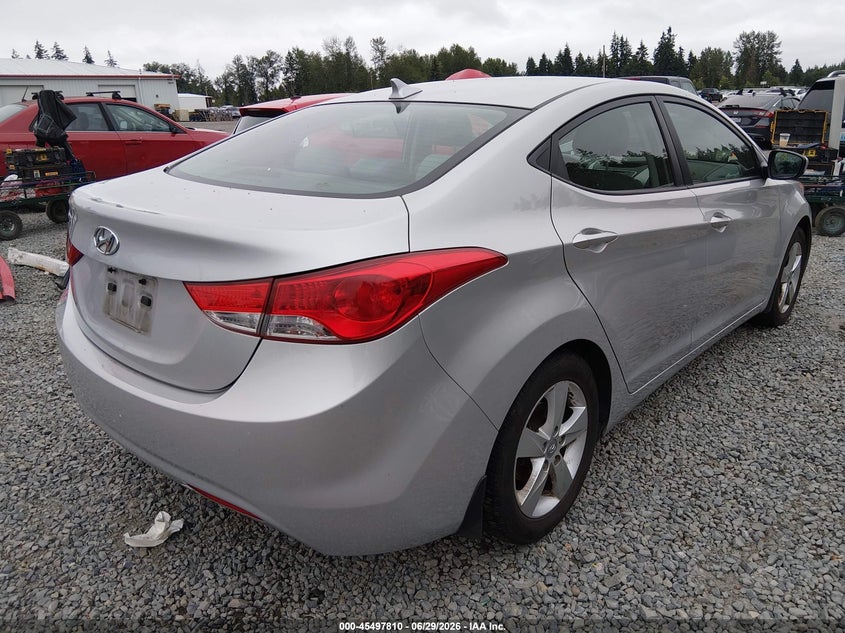 2013 Hyundai Elantra VIN KMHDH4AE5DU712218 IAAI salvage auction — THEFT, Salvage Title, sold $1,700 on 2026-08-03 (photo 4)
