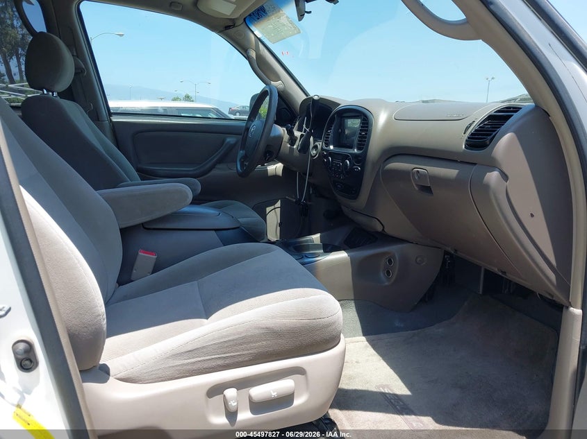 2005 Toyota Sequoia VIN 5TDZT34A05S248840 IAAI salvage auction — UNKNOWN, Salvage (California), sold $1,100 on 2026-07-31 (photo 5)