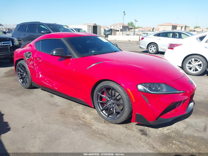 2020 Toyota Supra VIN WZ1DB4C0XLW025229 — IAAI salvage auction photo