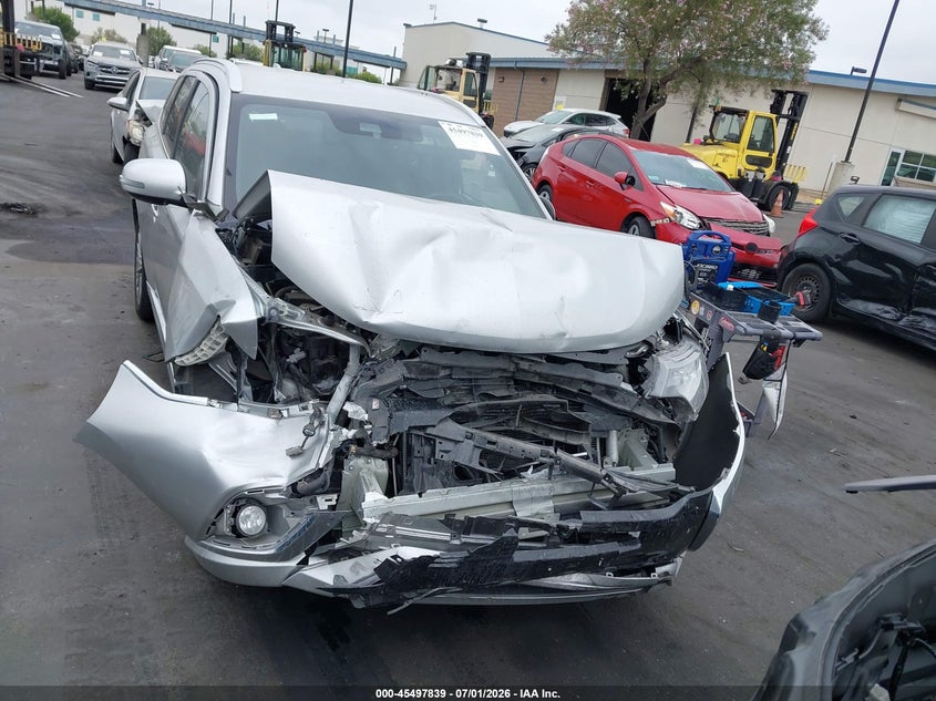 2022 Mitsubishi VIN JA4J2VA73NZ065672 IAAI salvage auction — FRONT END, Salvage Title, sold $3,150 on 2026-07-31 (photo 6)