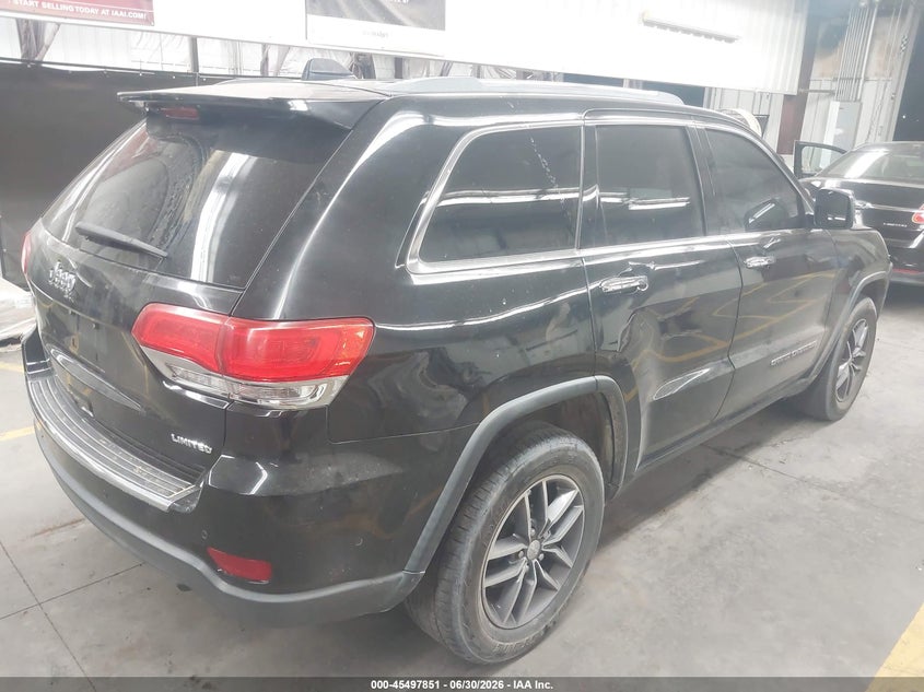 2017 Jeep Grand cherokee VIN 1C4RJEBGXHC677031 IAAI salvage auction — FRONT END, Salvage Title, sold $2,950 on 2026-07-11 (photo 4)