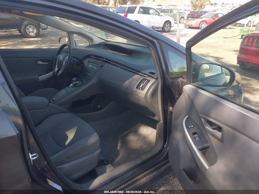 2011 Toyota Prius VIN JTDKN3DU1B1410960 IAAI salvage auction — NORMAL WEAR, Clear (Arizona), sold $475 on 2026-07-28 (photo 5)
